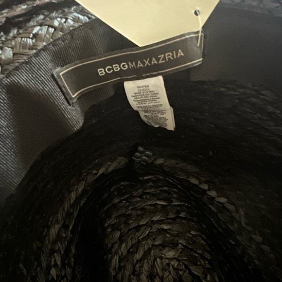 BCBG black woven hat with tassels - Picture 3 of 3